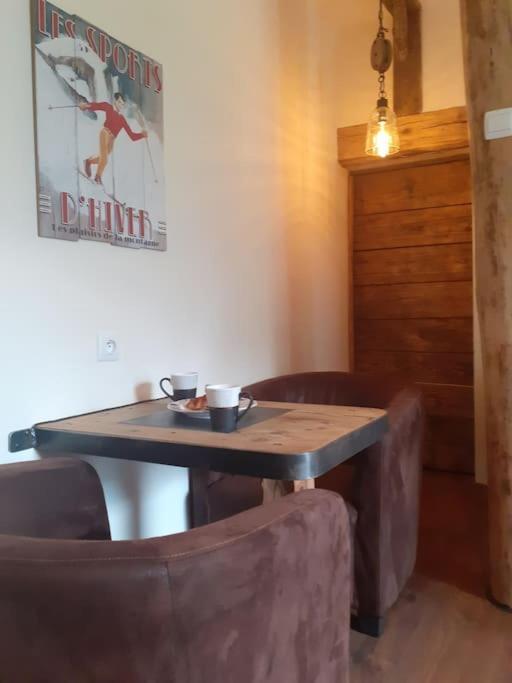 La Grange De Pimberty - Beautiful Apartments 27 Miles From Geneva Vailly المظهر الخارجي الصورة