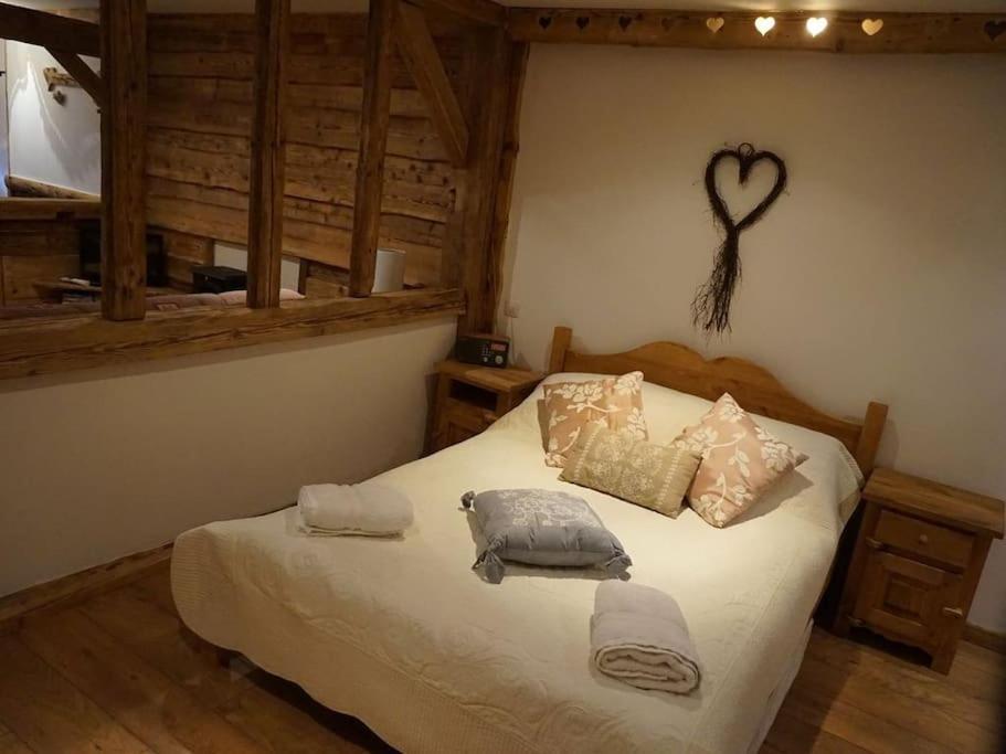 La Grange De Pimberty - Beautiful Apartments 27 Miles From Geneva Vailly المظهر الخارجي الصورة